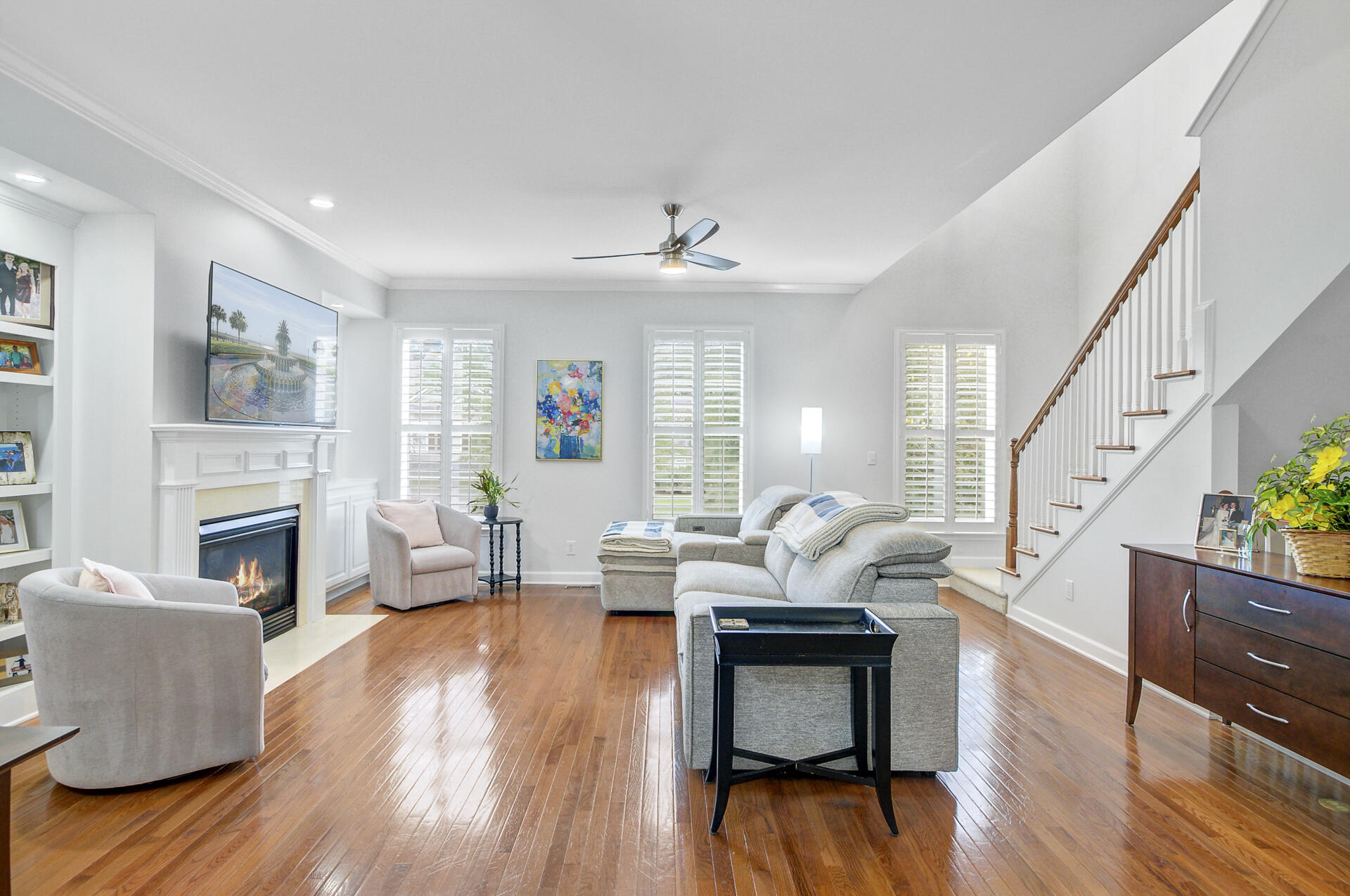 272 Fair Sailing Road Mount Pleasant, SC 29466 - Photo 7 of 47
