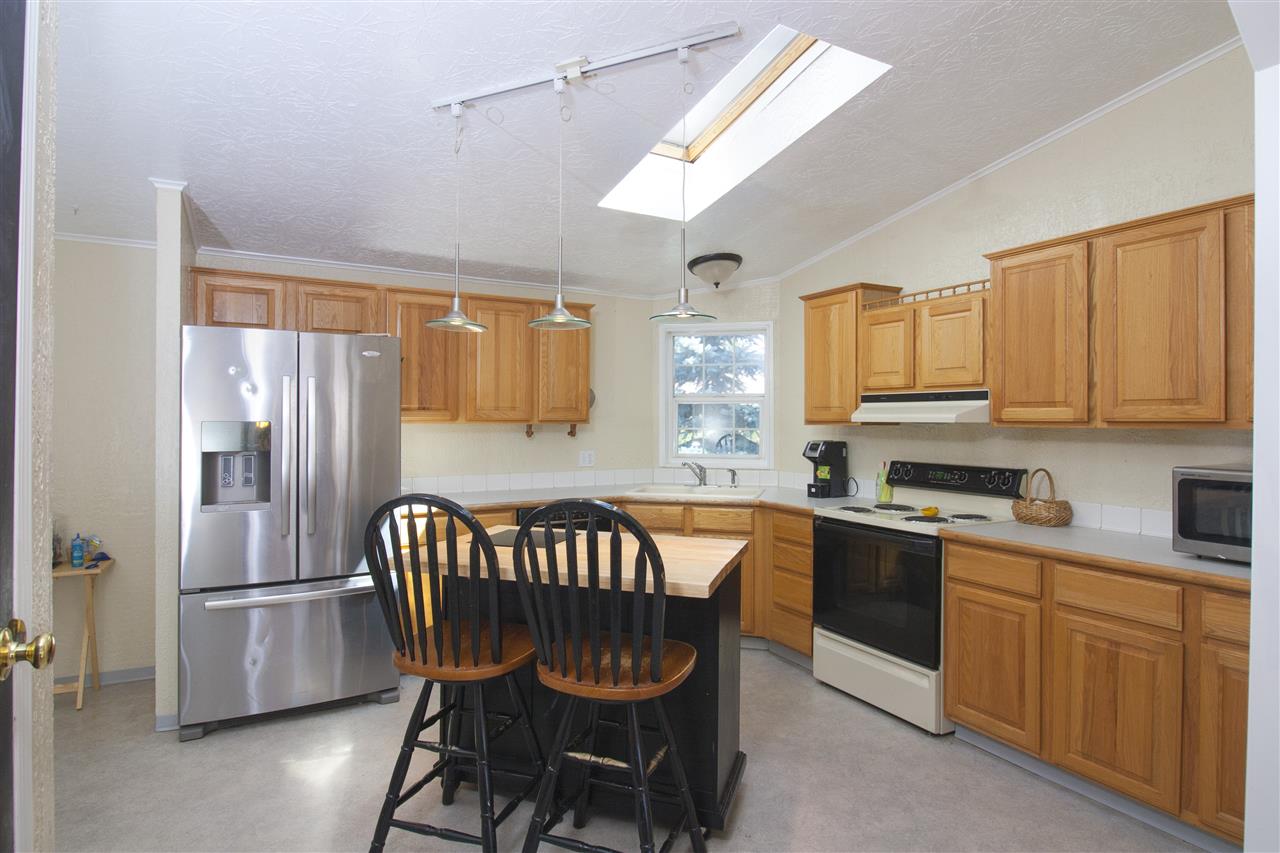 4714 West Garden Springs Road Spokane, WA 99224 - Photo 2 of 20 Gallery Image 2