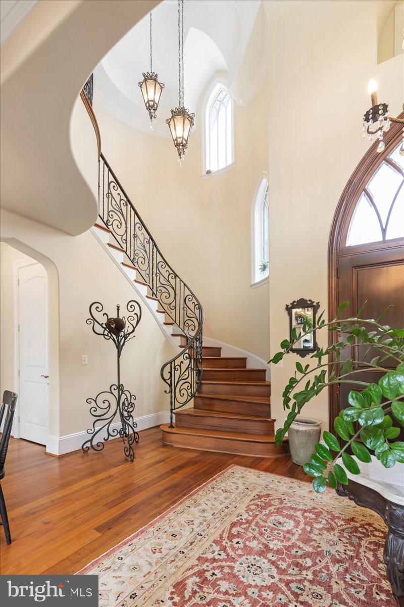 102 Grandview Avenue Hopewell, NJ 08525 - Photo 27 of 79 Make a grand entry down the artisanal stairs