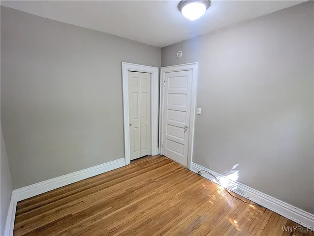 $1,700 | 76 St James Place, Buffalo, NY 14222