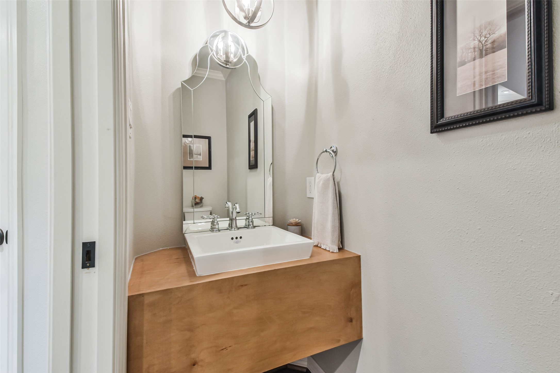 19022 Vantage View Lane Houston, TX 77346 - Photo 29 of 38 a bathroom with a sink mirror and vanity