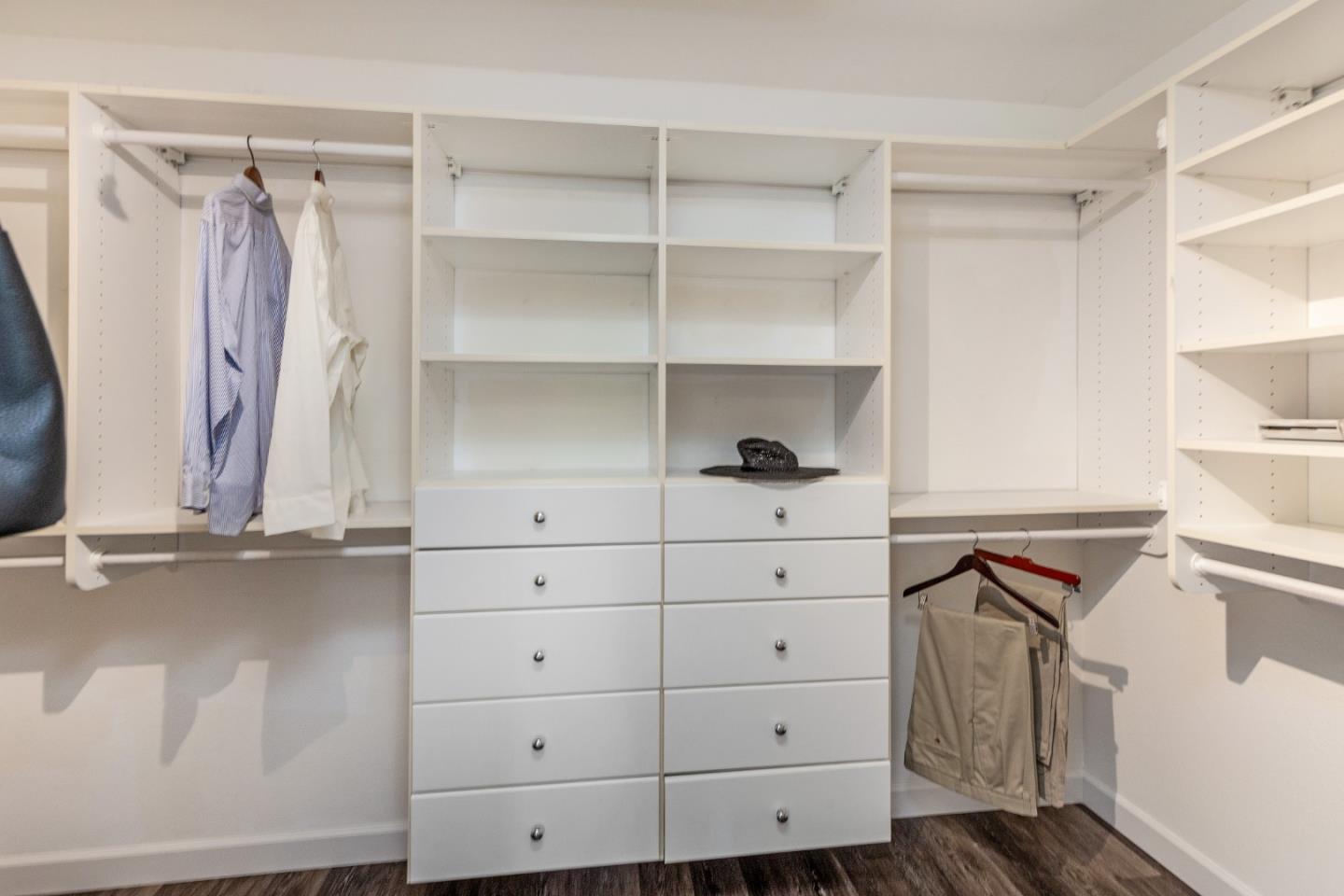 18901 Devon Avenue Saratoga, CA 95070 - Photo 11 of 21