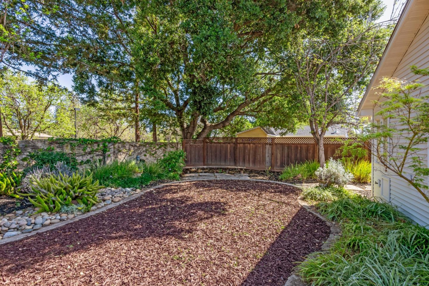 18901 Devon Avenue Saratoga, CA 95070 - Photo 18 of 21