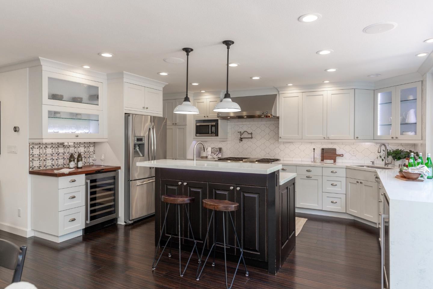 18901 Devon Avenue Saratoga, CA 95070 - Photo 7 of 21