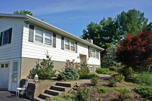 2566 Reno Road Schodack, NY 12033 - Photo 3 of 13 Photo 3