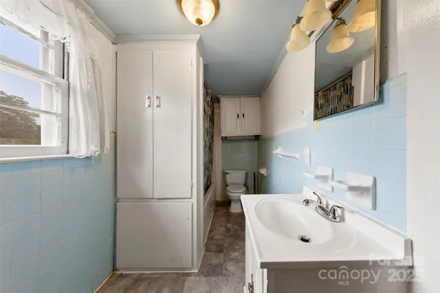 $230,000 | 217 South Highland Street, Gastonia, NC 28052