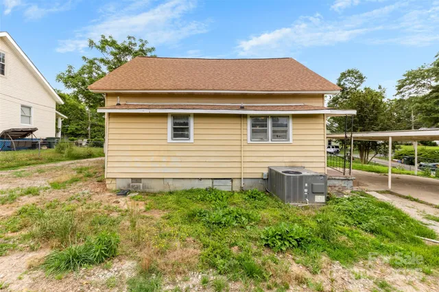 $230,000 | 217 South Highland Street, Gastonia, NC 28052