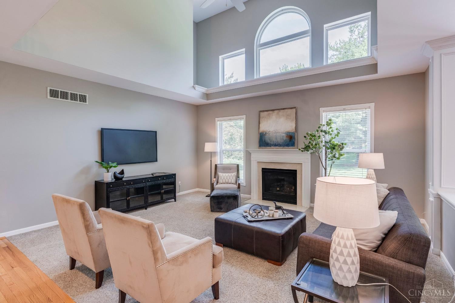 5038 Midfield Road Cincinnati, OH 45244 - Photo 9 of 55