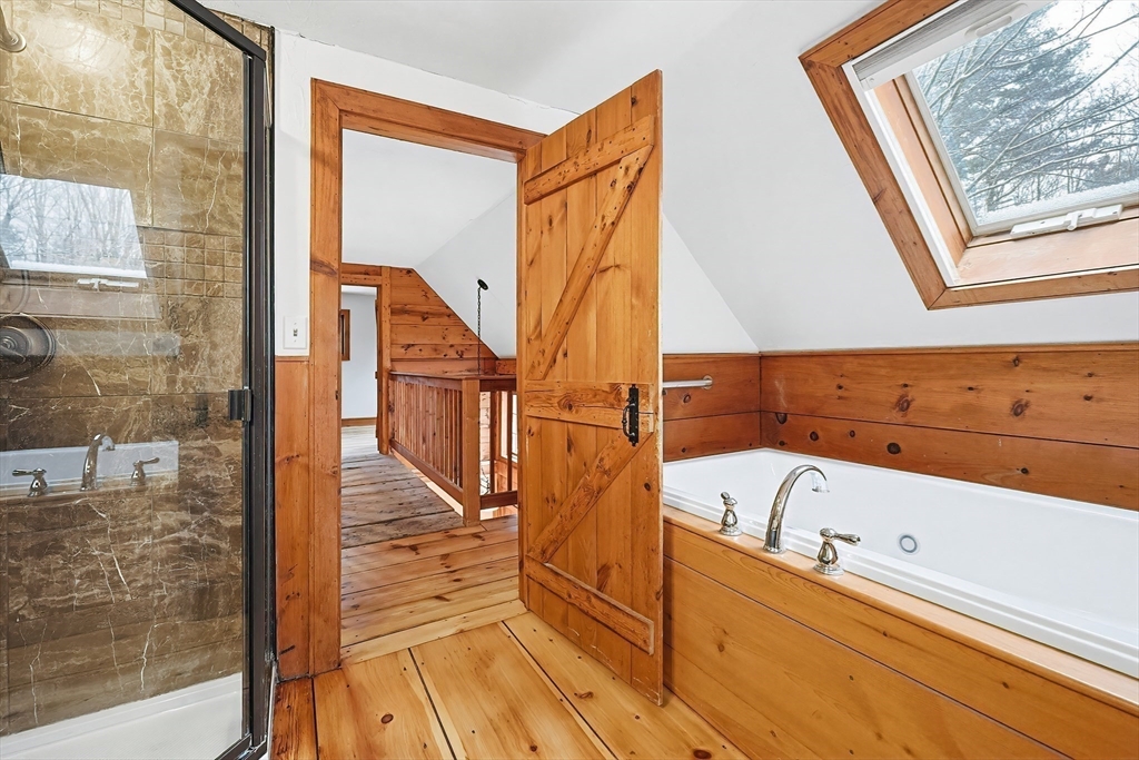 9 Spaulding Road Shirley, MA 01464 - Photo 20 of 42