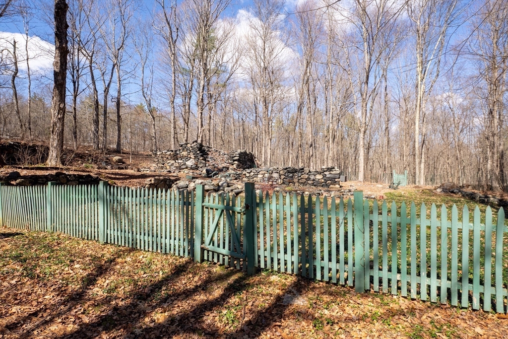 9 Spaulding Road Shirley, MA 01464 - Photo 35 of 42