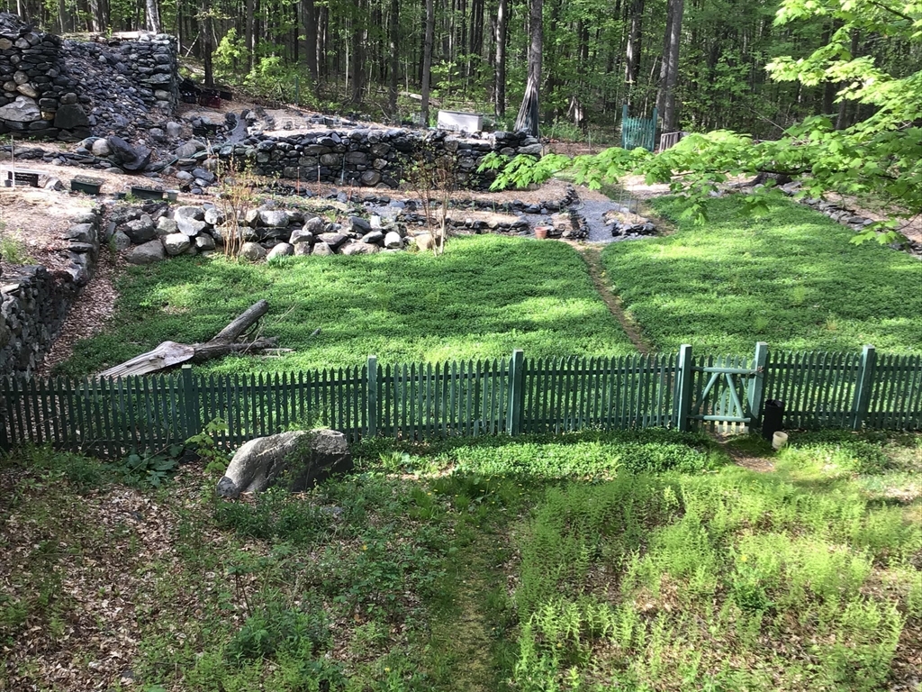 9 Spaulding Road Shirley, MA 01464 - Photo 37 of 42