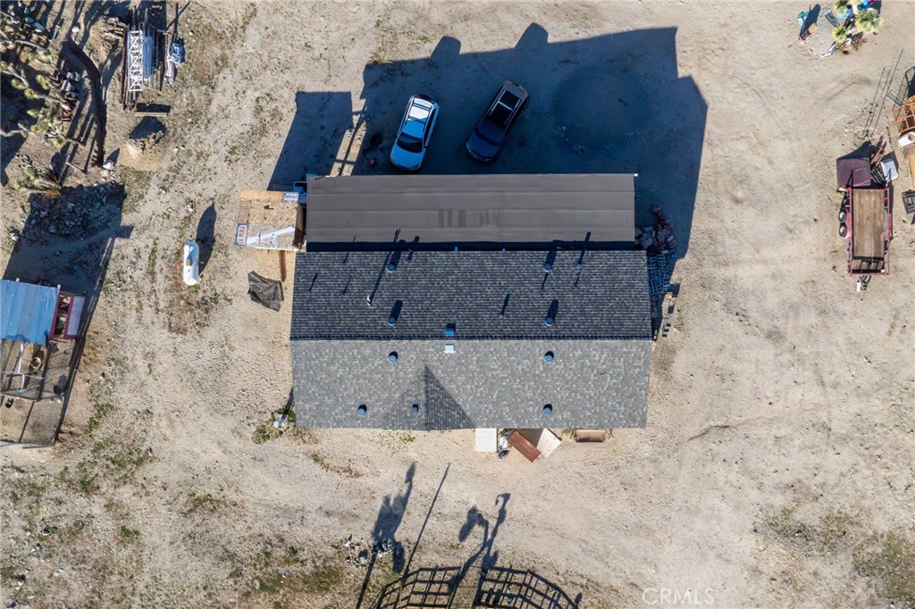 11074 Redwood Road Pinon Hills, CA 92372 - Photo 4 of 26