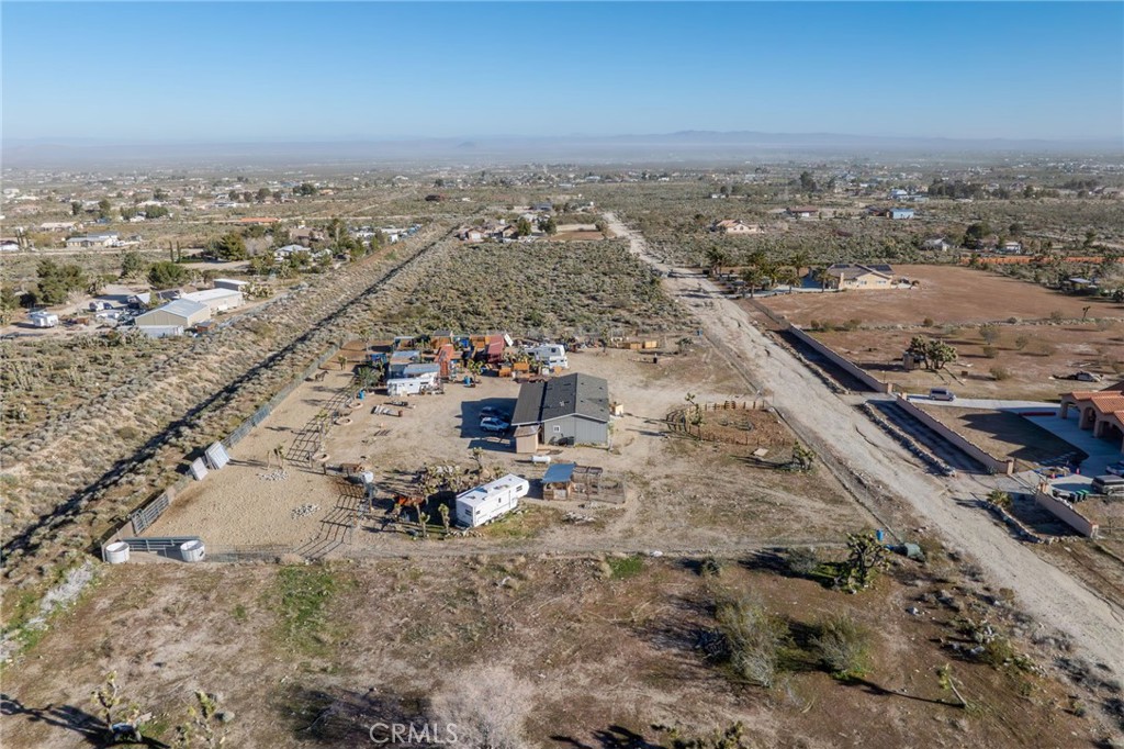 11074 Redwood Road Pinon Hills, CA 92372 - Photo 7 of 26