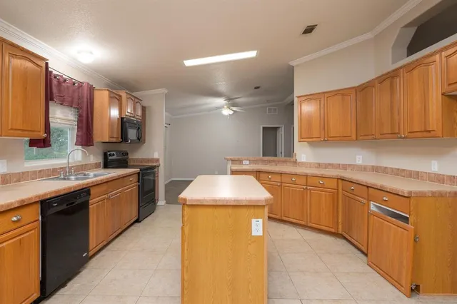 $220,000 | 633 Pecan Meadow Drive, Clyde, TX 79510