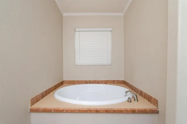 $220,000 | 633 Pecan Meadow Drive, Clyde, TX 79510