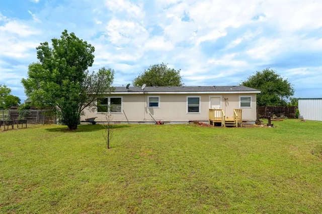 $220,000 | 633 Pecan Meadow Drive, Clyde, TX 79510