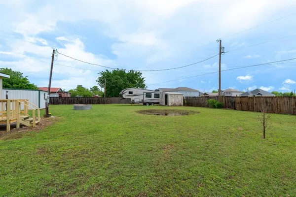 $189,900 | 633 Pecan Meadow Drive, Clyde, TX 79510