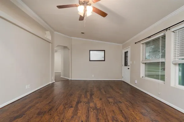 $189,900 | 633 Pecan Meadow Drive, Clyde, TX 79510