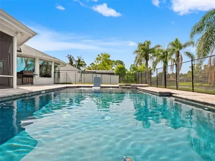 $550,000 | 473 Lakeshore Drive, Lake Mary, FL 32746
