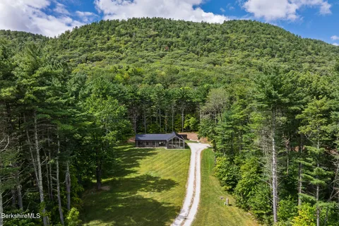 $1,350,000 | 414 South Undermountain Road, Sheffield, MA 01257