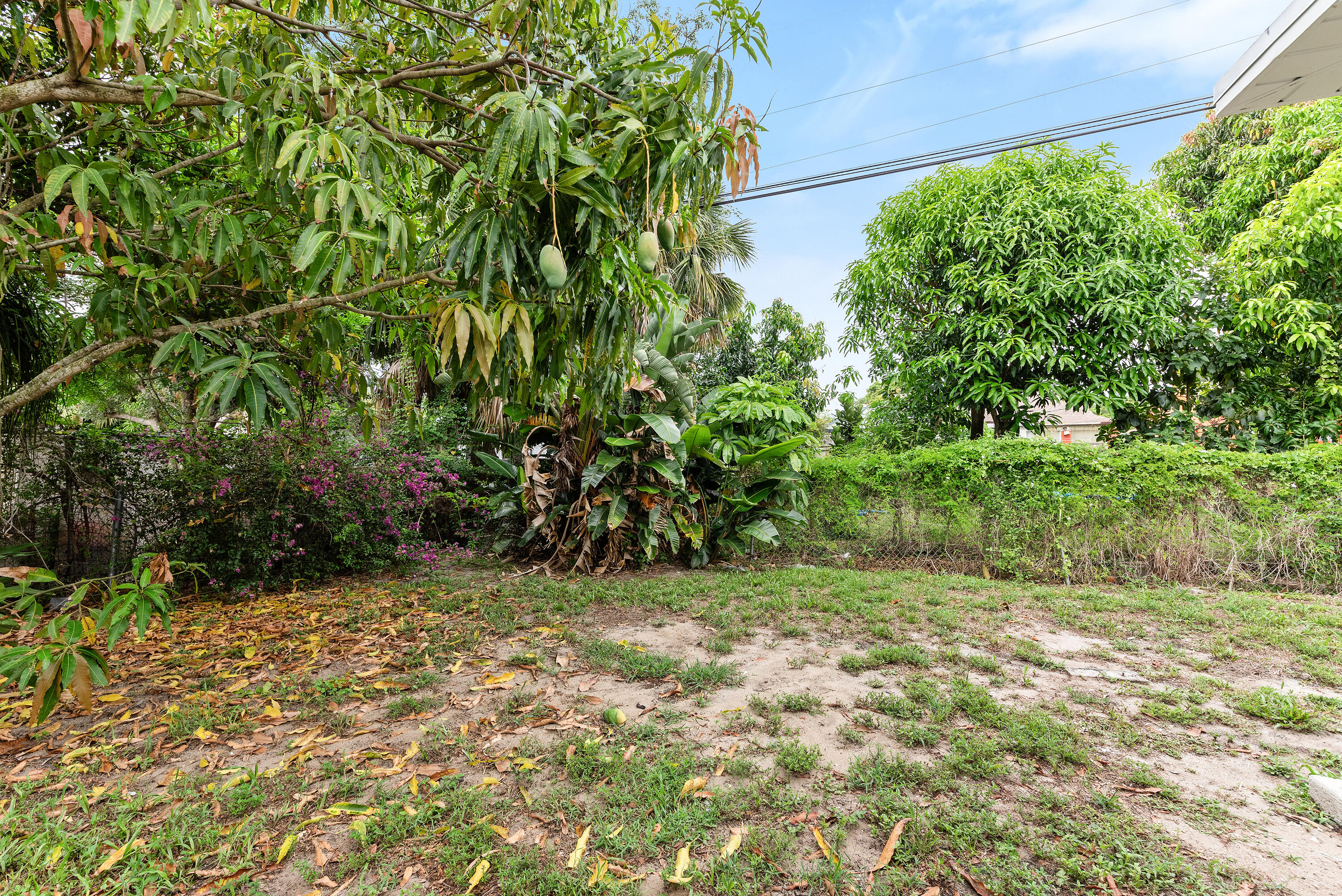 123 Silver Beach Road Riviera Beach, FL 33403 - Photo 21 of 27 123SilverBeachRdRivieraBeach-21