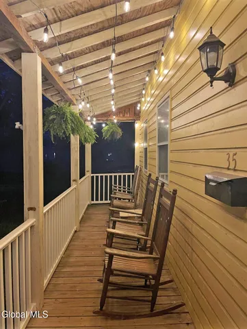 $2,995 | 35 State Street, Saratoga Springs, NY 12866