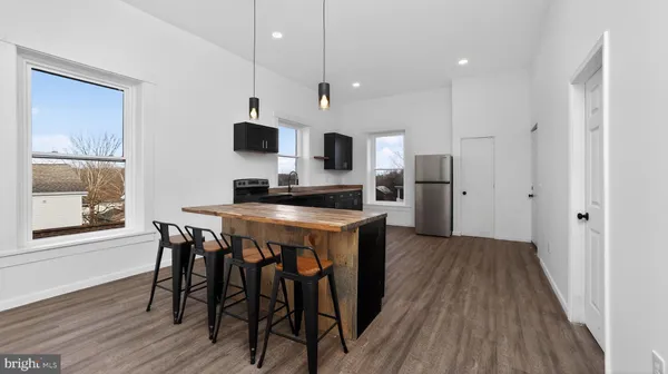 $500,000 | 121 Susanna Street, Dalmatia, PA 17017