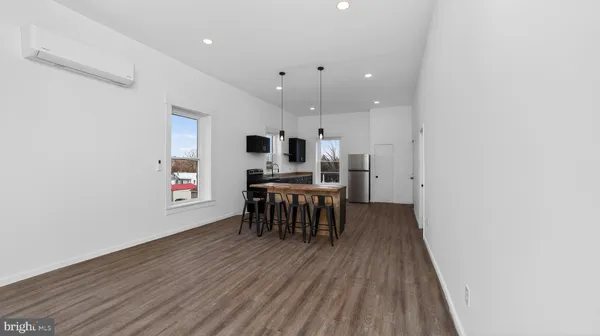 $500,000 | 121 Susanna Street, Dalmatia, PA 17017