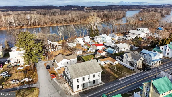 $500,000 | 121 Susanna Street, Dalmatia, PA 17017