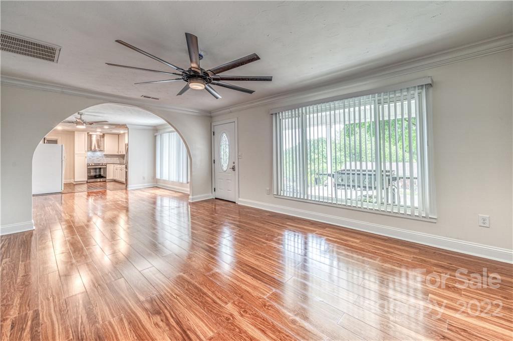 290 Sunderland Road Southwest Concord, NC 28027 - Photo 6 of 23 Gallery Image 6