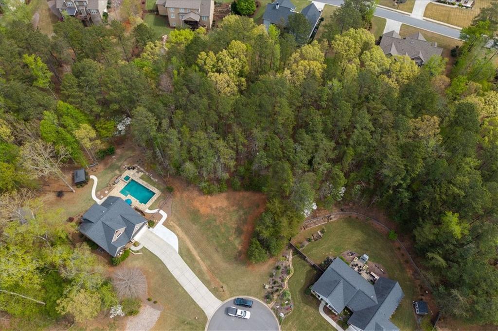 18 Pinoak Trail Cartersville, GA 30121 - Photo 6 of 6 an aerial view of a house with a yard