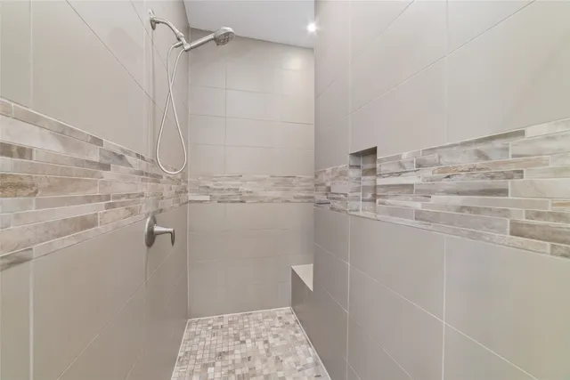 $4,500 | 11506 Royal Tower Place, Houston, TX 77082