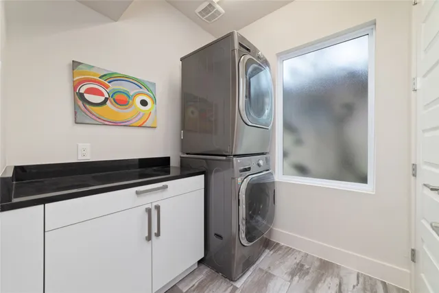 $4,500 | 11506 Royal Tower Place, Houston, TX 77082