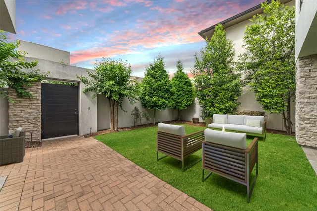 $4,500 | 11506 Royal Tower Place, Houston, TX 77082