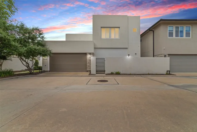 $4,500 | 11506 Royal Tower Place, Houston, TX 77082