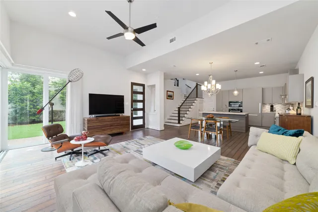 $4,500 | 11506 Royal Tower Place, Houston, TX 77082