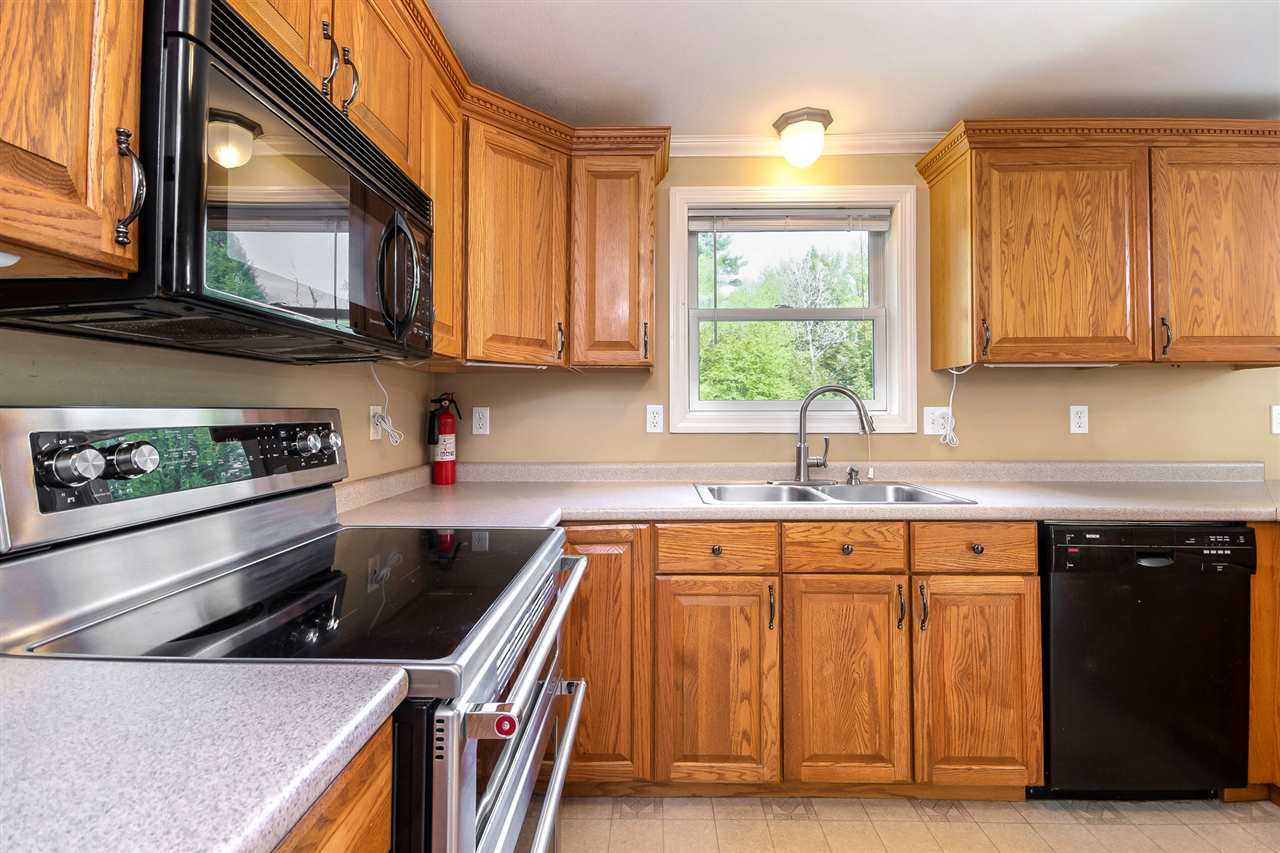 393 Lower Ridge Road Loudon, NH 03307 - Photo 14 of 40