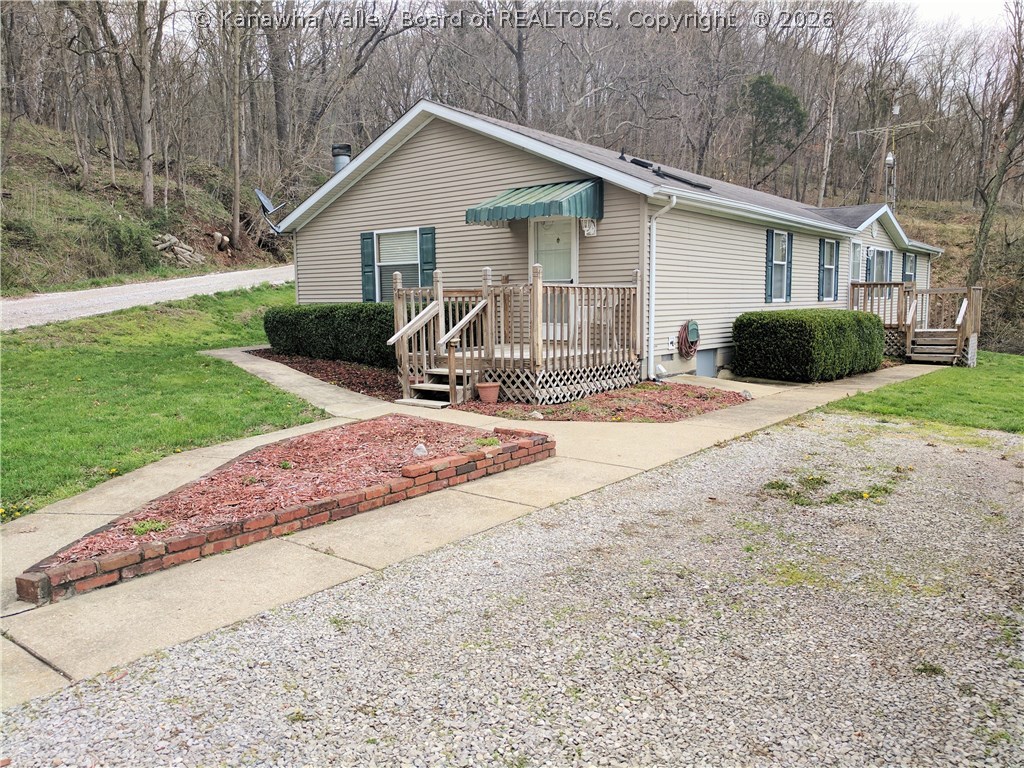 8565 Charleston Road Point Pleasant, WV 25550 - Photo 2 of 23 Gallery Image 2