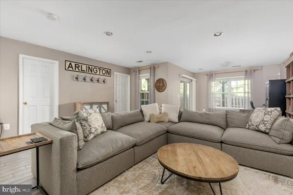 $734,900 | 20839 Miranda Falls Square, Sterling, VA 20165
