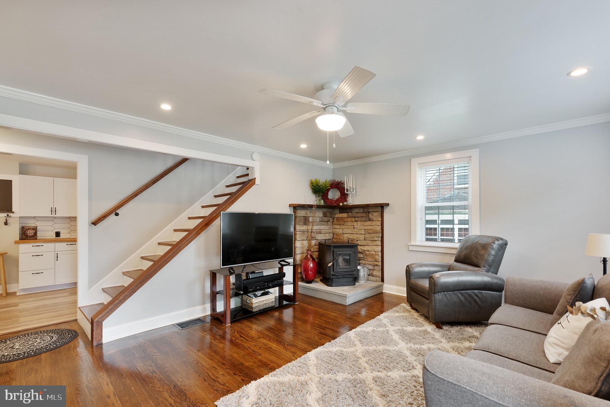 117 Trevose Road Feasterville-Trevose, PA 19053 - Photo 3 of 31