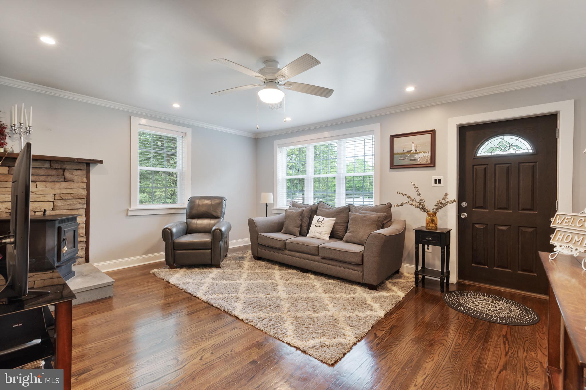117 Trevose Road Feasterville-Trevose, PA 19053 - Photo 5 of 31