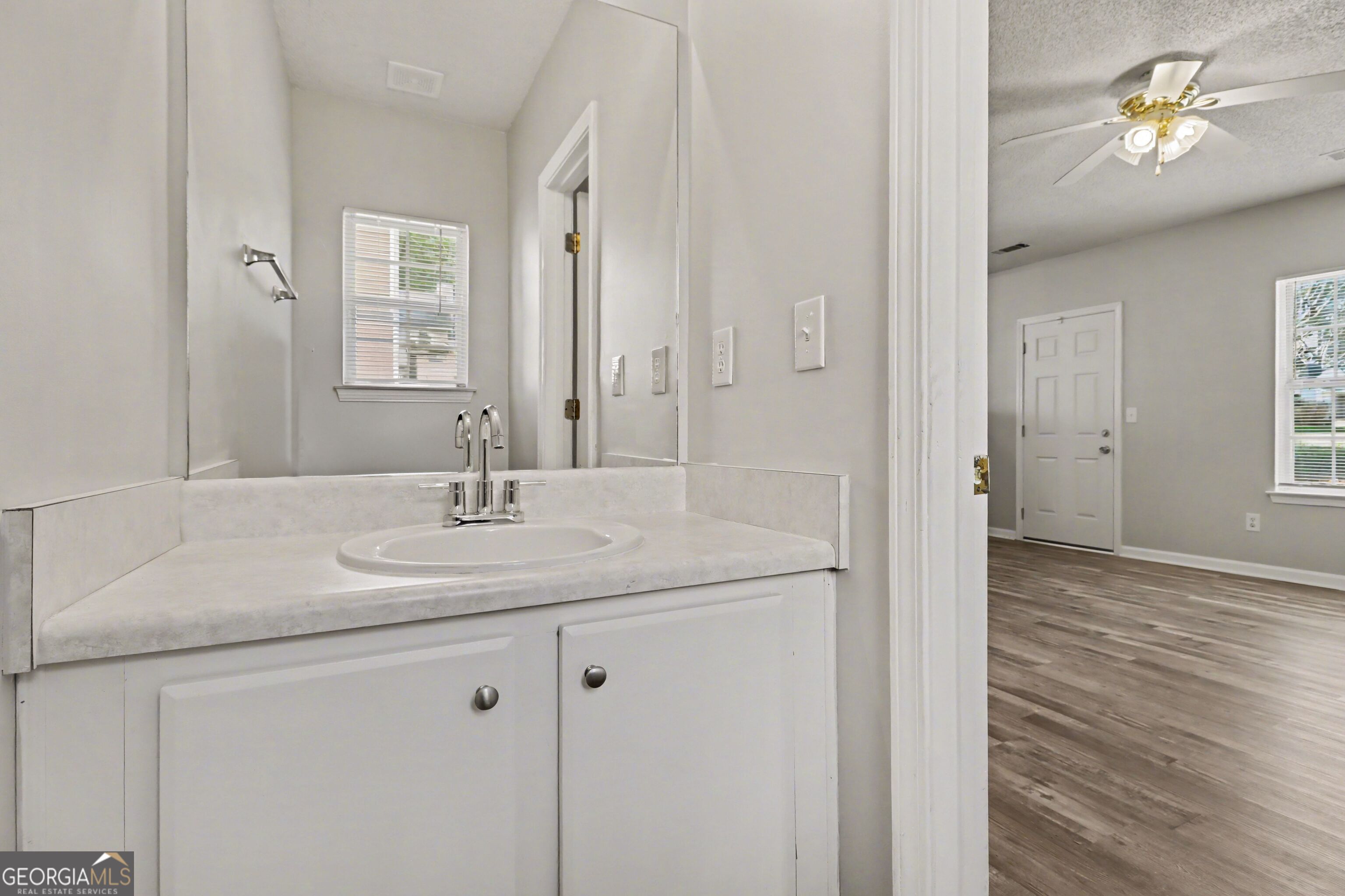 2839 Rambling Way Lithonia, GA 30058 - Photo 13 of 28