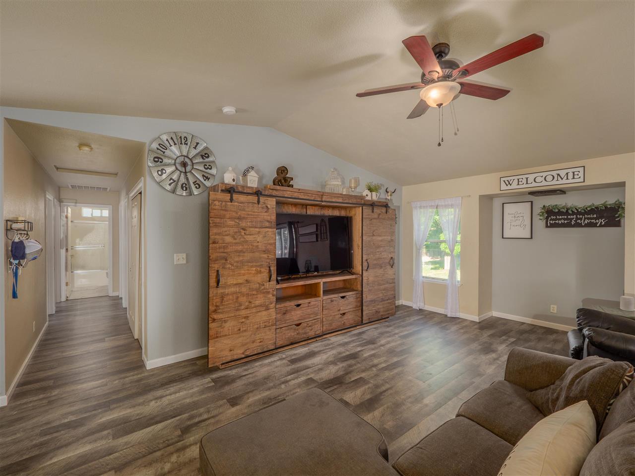 135 Lindauer Road Red Bluff, CA 96080 - Photo 3 of 22 Gallery Image 3