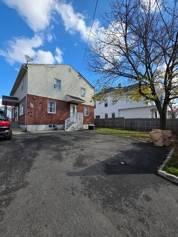 $739,900 | 122 Mt Vernon Street, Lowell, MA 01854
