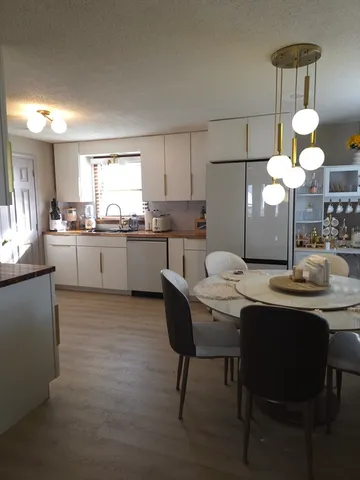 $739,900 | 122 Mt Vernon Street, Lowell, MA 01854