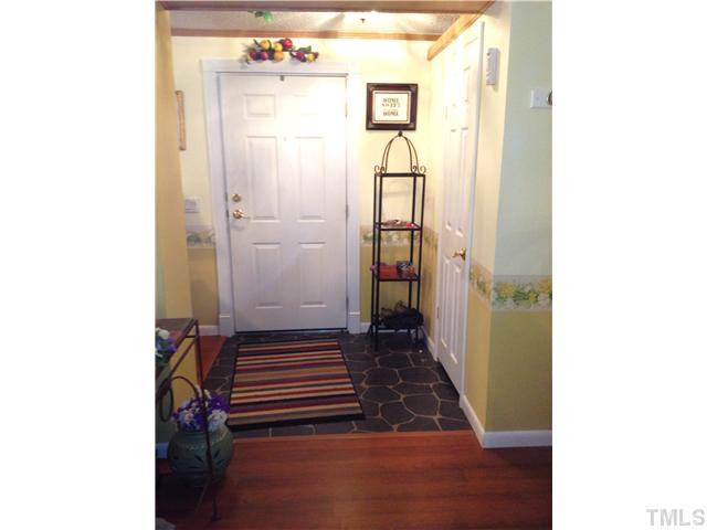 400 Red House Road Smithfield, NC 27577 - Photo 9 of 16 Foyer