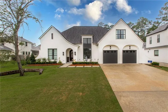 $975,000 | 5009 Twin River Place, Covington, LA 70433