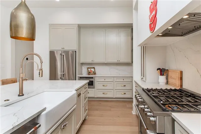 $975,000 | 5009 Twin River Place, Covington, LA 70433