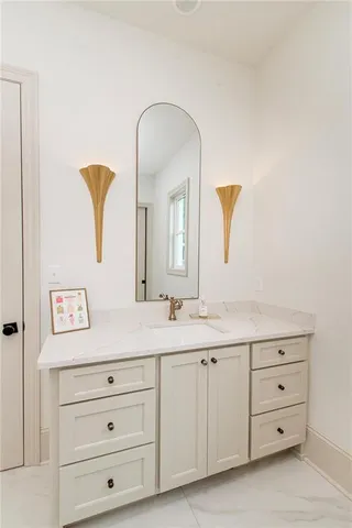 $975,000 | 5009 Twin River Place, Covington, LA 70433