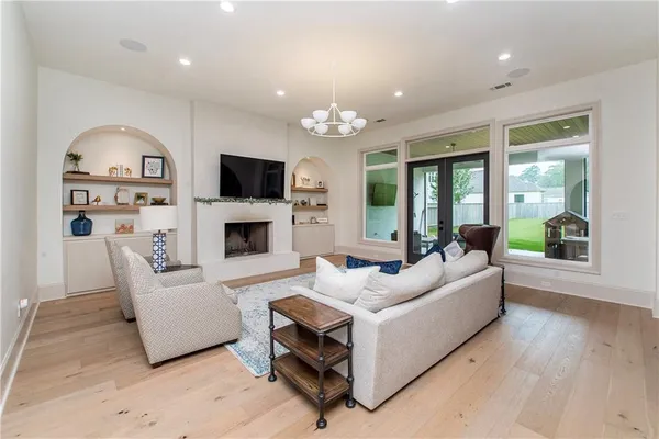 $899,999 | 5009 Twin River Place, Covington, LA 70433